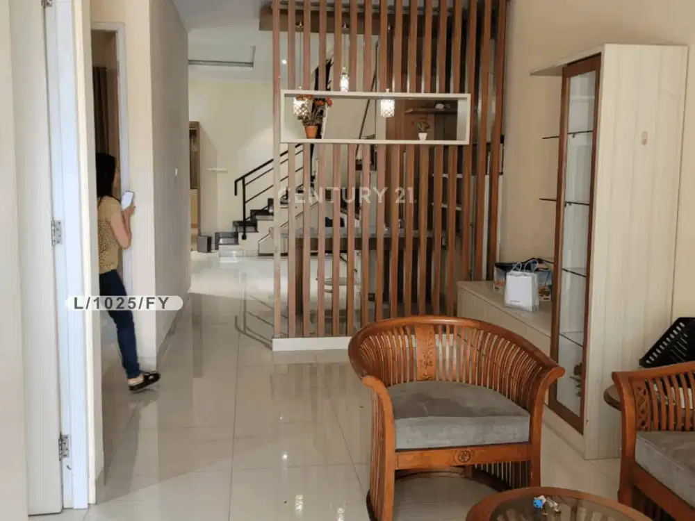 Rumah Nyaman Dan Lokasi Strategis Di Taman Kopo Indah 5 Bandung