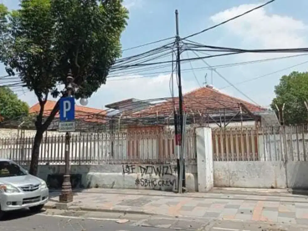 JUAL Rumah Raya Bubutan Jalan Kembar Jalur Lambat Strategis