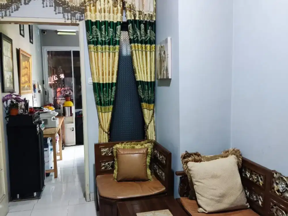 DIJUAL Rumah di Cluster Taman Royal 1, Kel. Tanah Tinggi, Kec. Tangerang, Prov. Banten