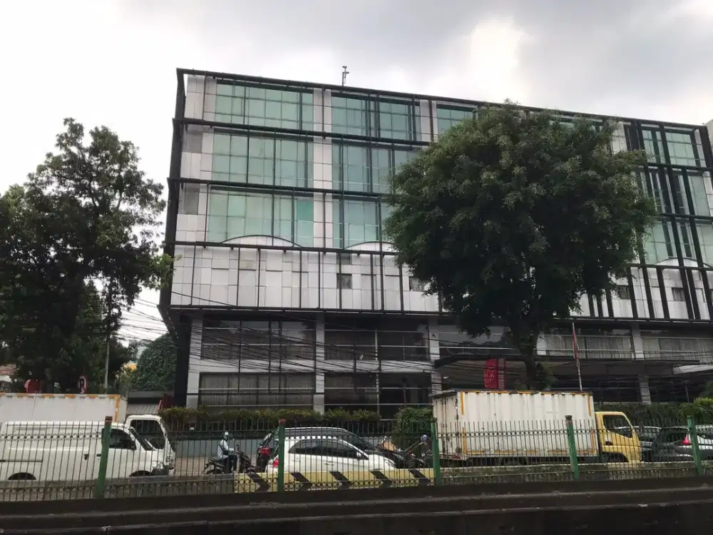 GEDUNG DIJUAL (EX HOTEL) Guntur, Setiabudi, Jakarta Selatan