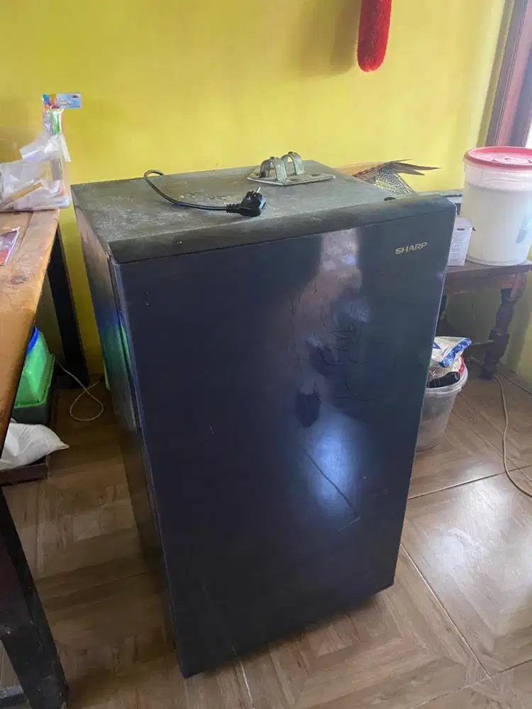 KULKAS SHARP 1 PINTU