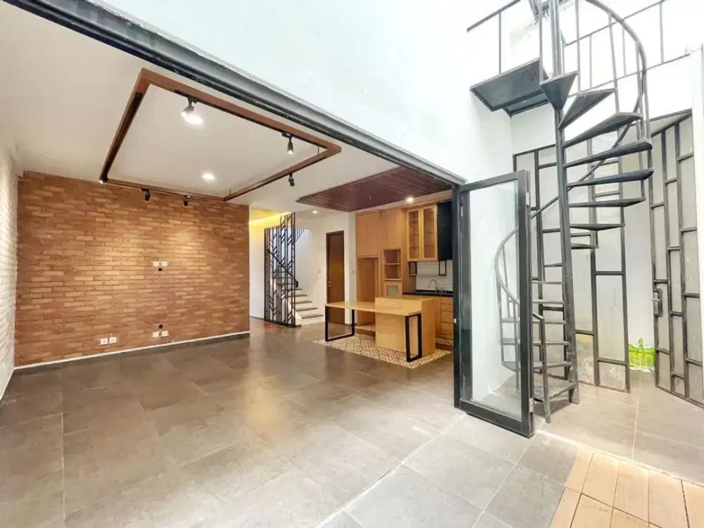 Dijual rumah siap huni di discovery bintaro tangsel