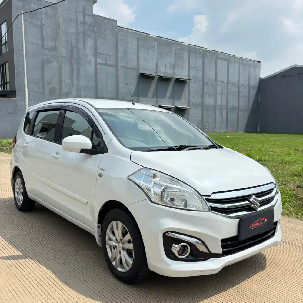 Suzuki Ertiga GL matic bekas murah 2015
