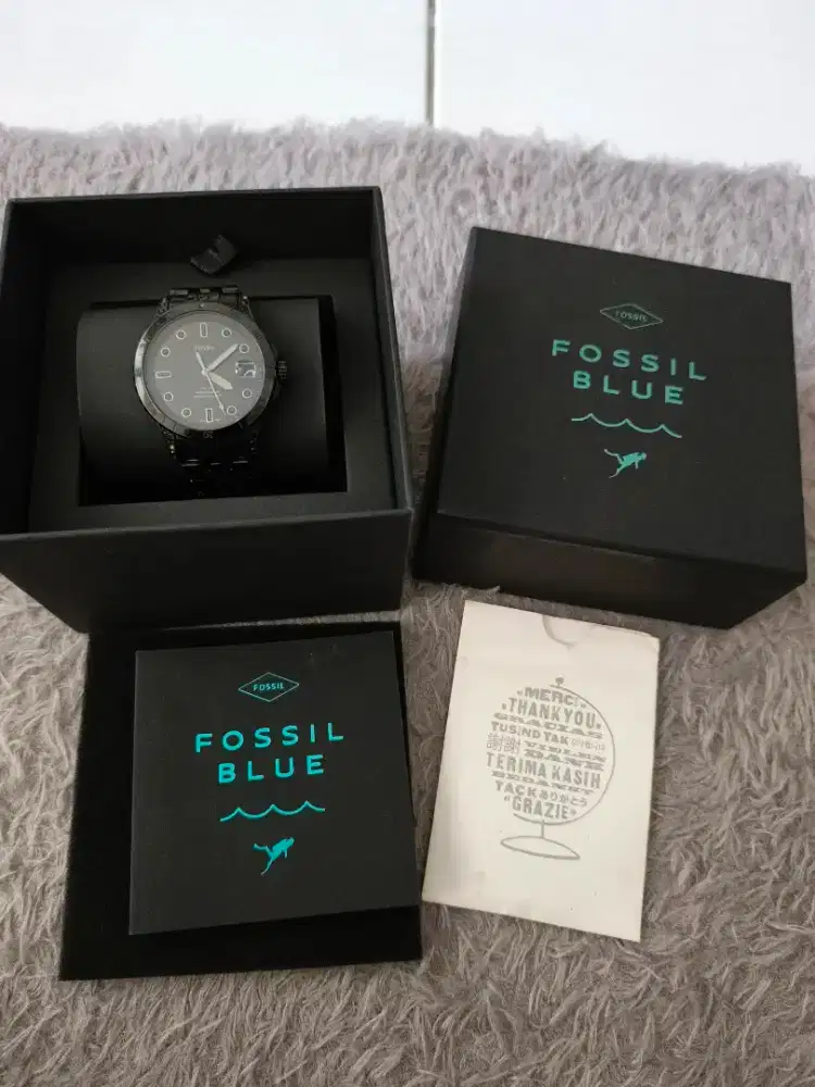 Fossil blue curator limited edition