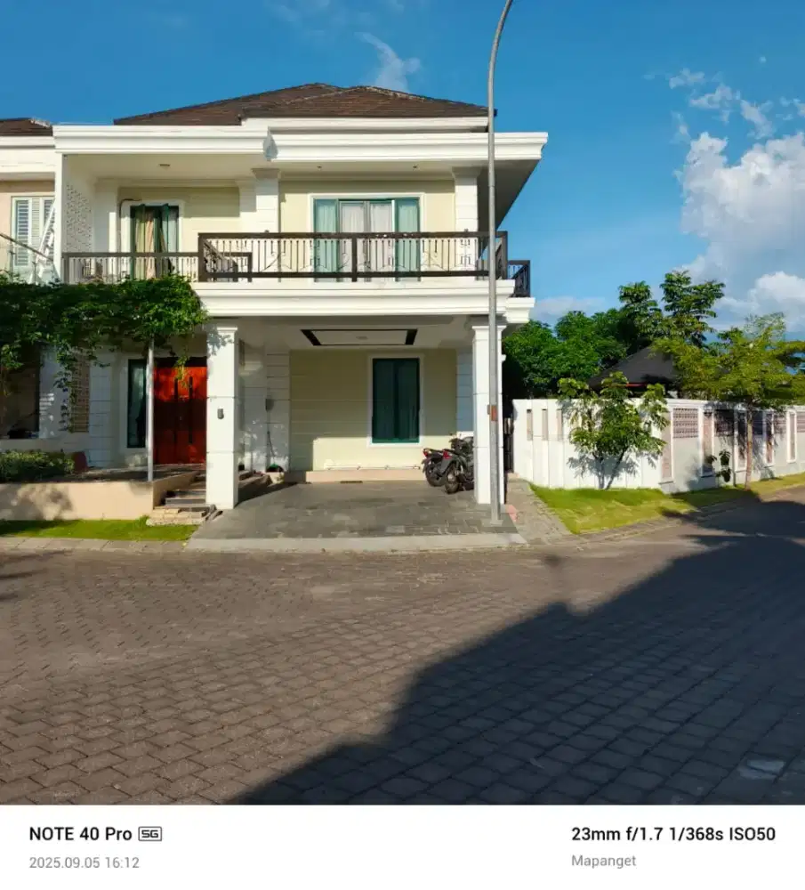 Rumah Tamansari siap huni ada taman