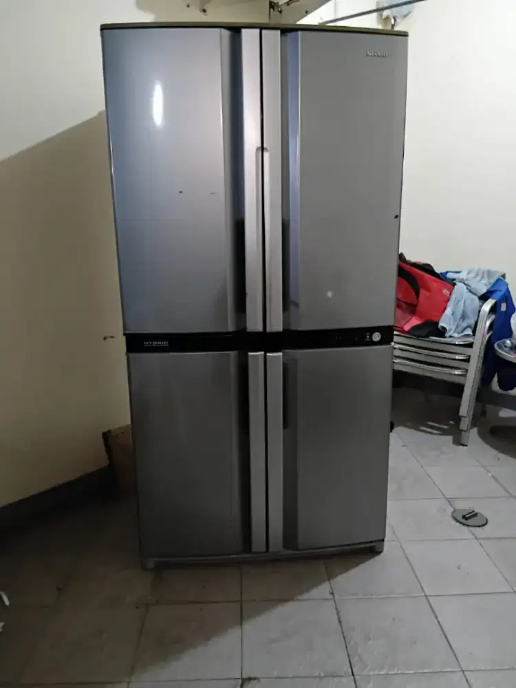 Kulkas sharp hybrid 4 pintu