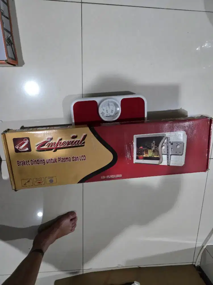 Bracket breket tv LED 32 in sampai 46 in merk imperial new tebal