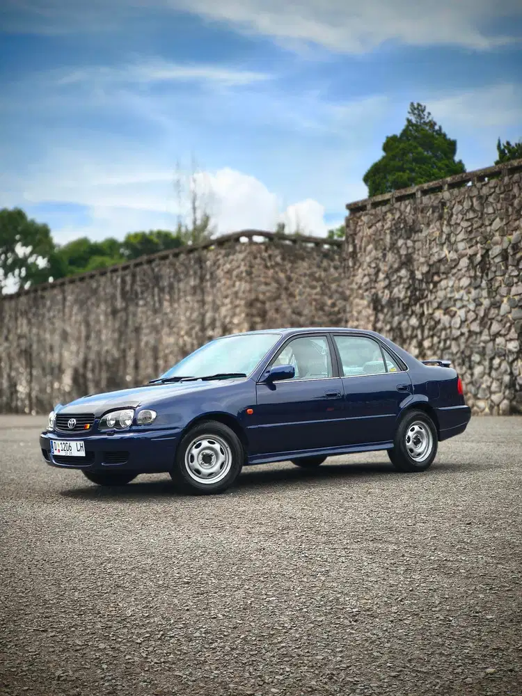Toyota Corolla 2001 Bensin
