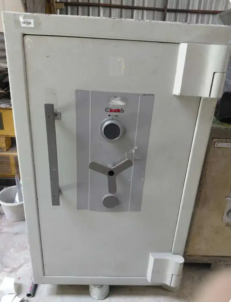 Brankas Chubb Guardian Size 1