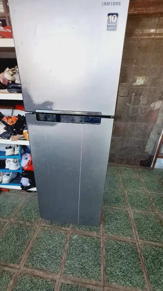 Kulkas inverter 2 pintu