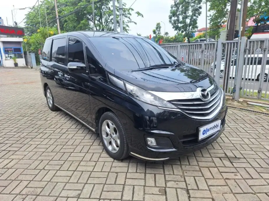 LOW DP Mazda Biante 2.0 Skyactiv Bensin-AT 2017 BYS