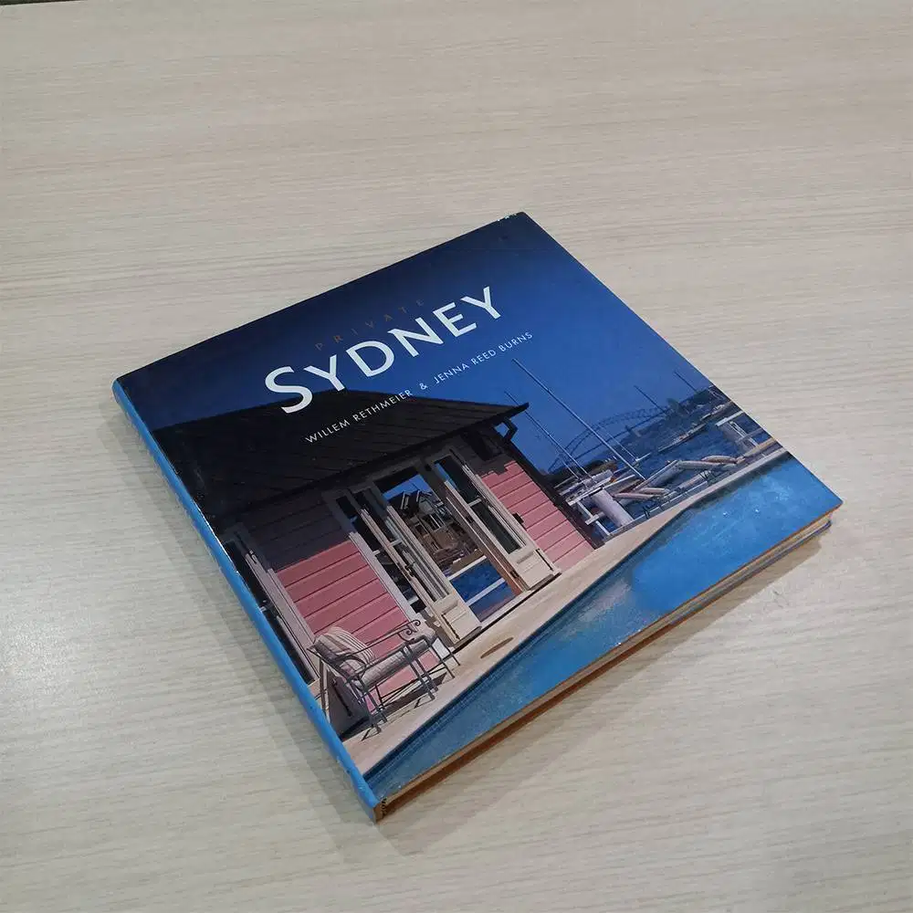 Private SIDNEY Reithmeier, Willem; Burns, Jenna Reed #buku design