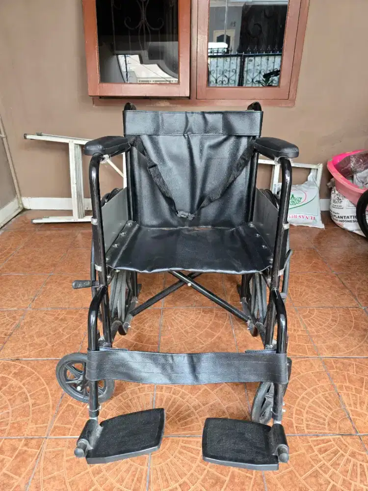 Kursi Roda merk Juara Velg Racing Kondisi 95%