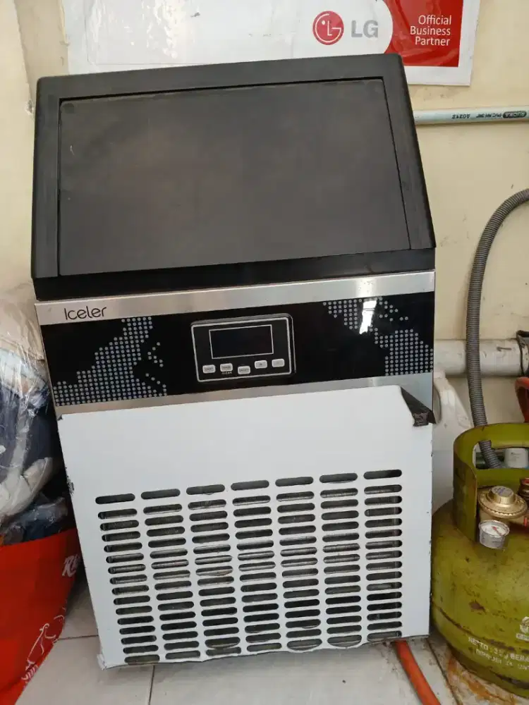 Di jual mesin cetak es batu kristal