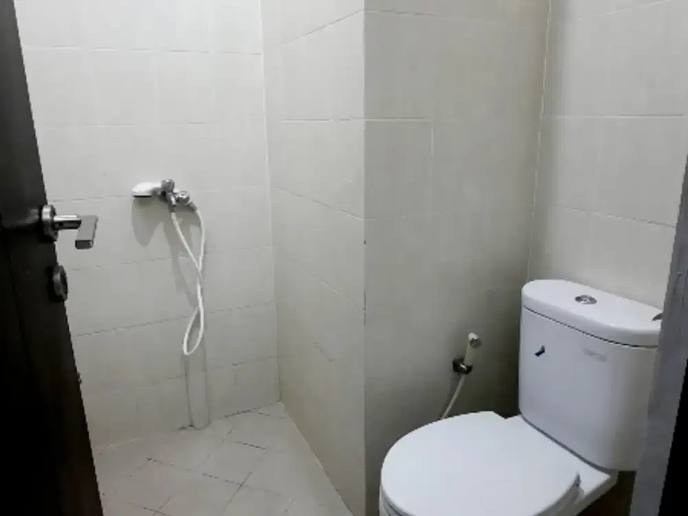 Rumah townhouse Pejaten Pasar Minggu 85jt/thn nego