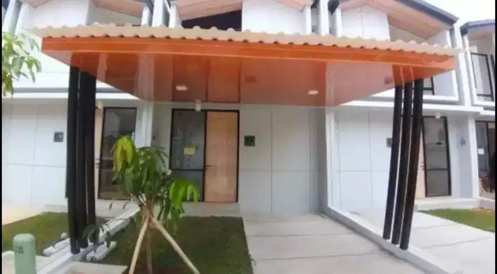 DI SEWA KAN RUMAH BARU FULL FURNISHED (TINGGAL BAWA KOPER)