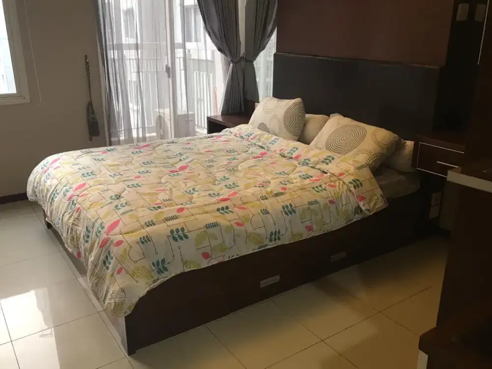 Apartemen Royal Mediterania Garden Residence Studio FF Disewakan