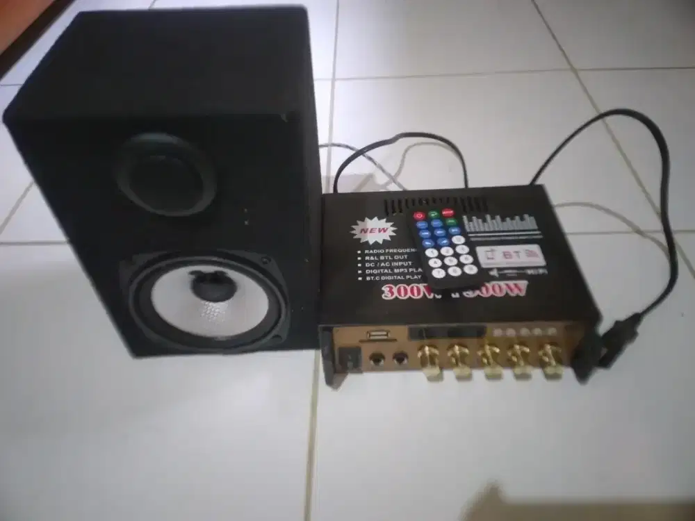 Dijual amplifier + speaker