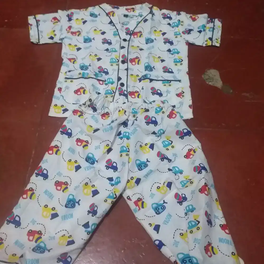 Baju tidur anak