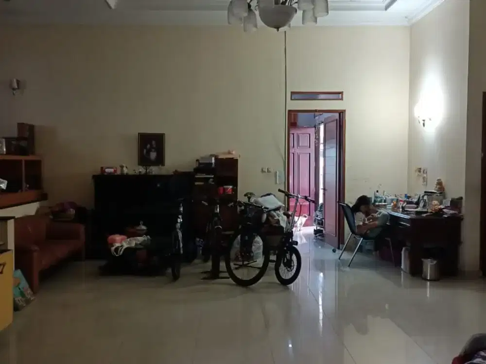 JUAL Rumah Murah 2 lantai bagus strategis nyaman siap huni di Jalan Sulaksana, Kota Bandung