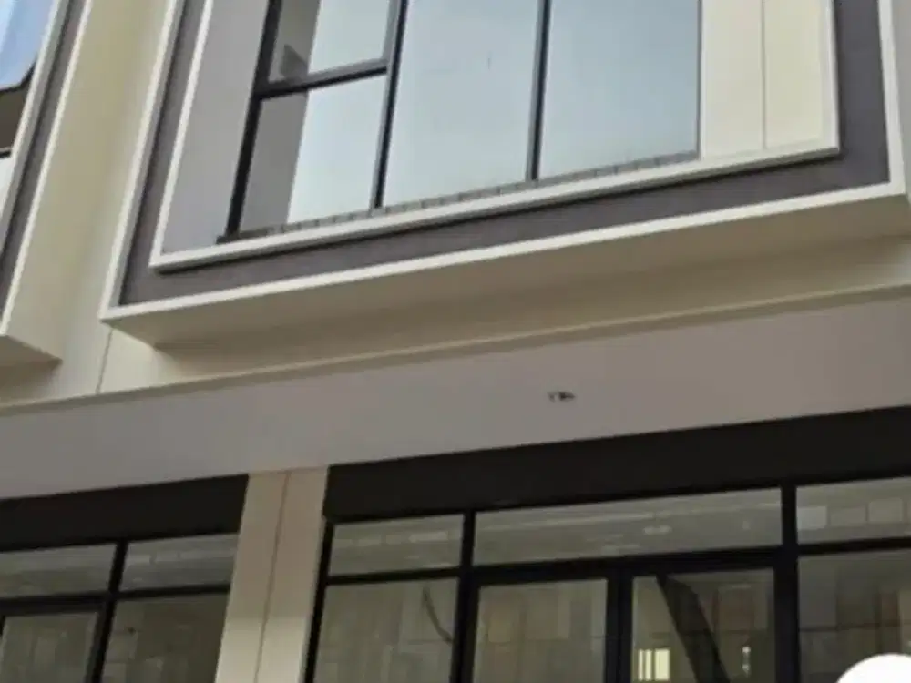 Ruko Sorrento 2 lantai hadap dalam dan barat siap pakai