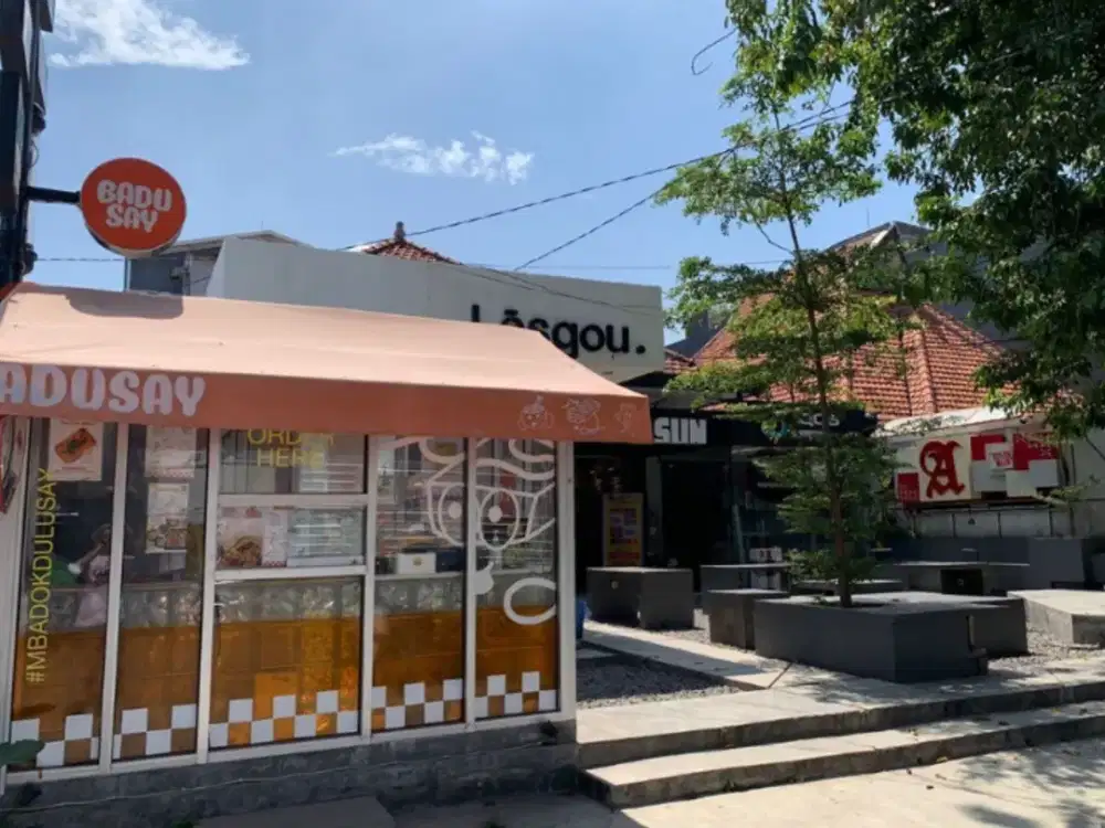 JUAL RUMAH BAWEAN SURABAYA SHM EX CAFE