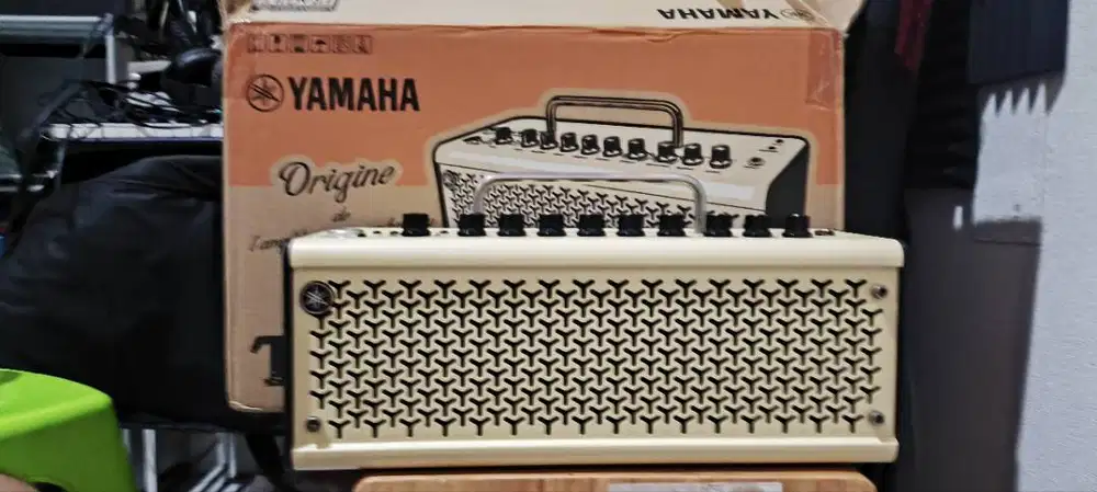 Amplifier gitar Yamaha THR 10 II