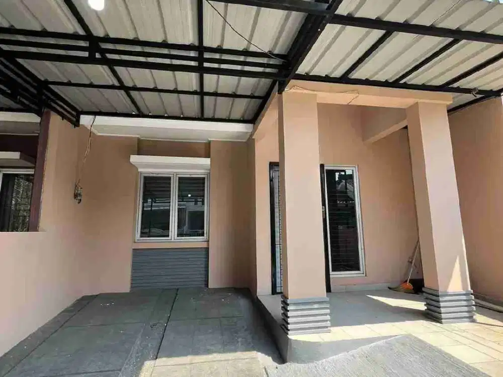 Dijual rumah siap huni di Bulevard Hijau Harapan Indah Bekasi