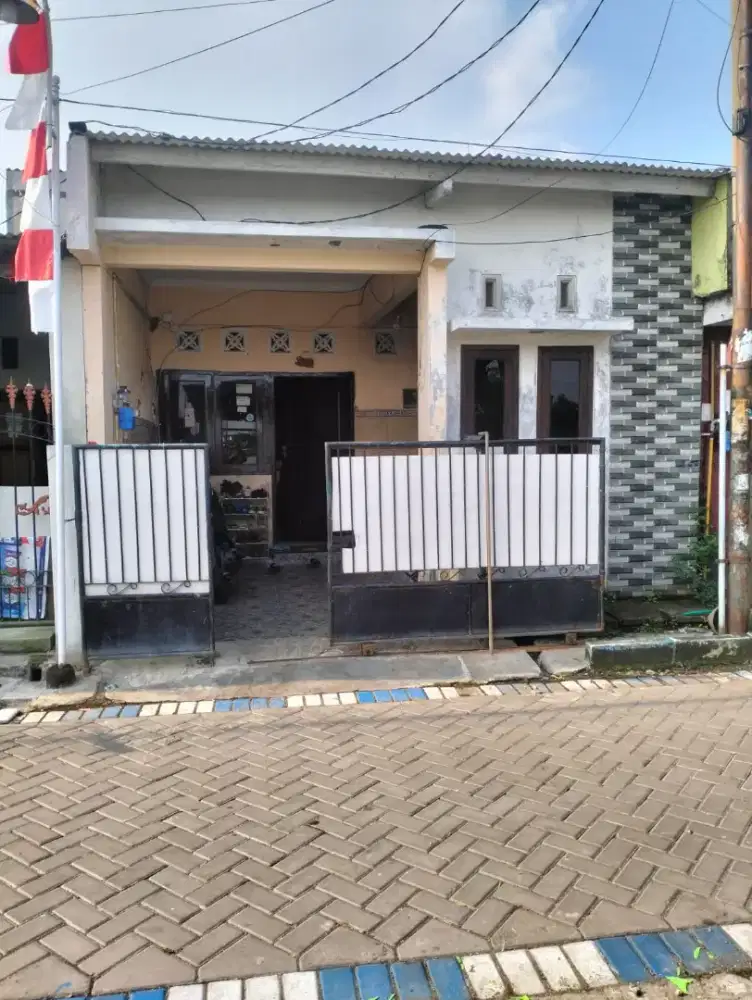 Rumah 2 Lantai Bumi Cabean Asri Sidoarjo Dijual Rp250 Juta