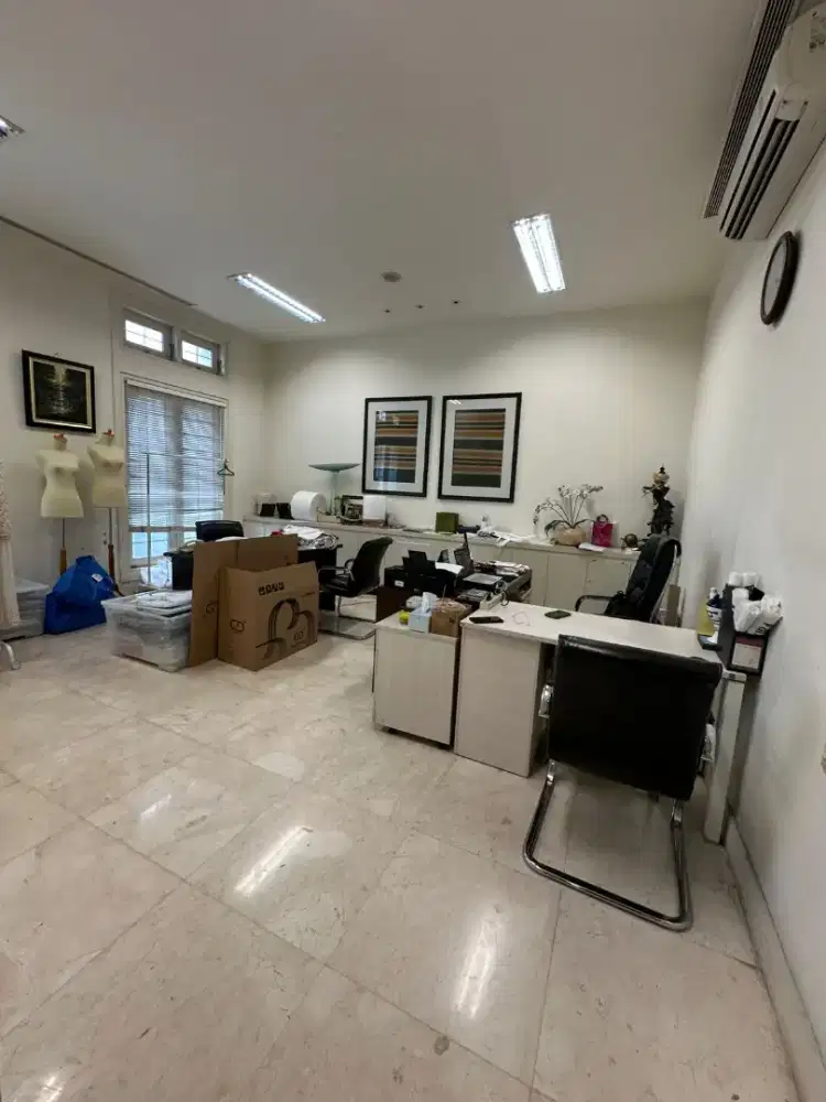 Dijual Komersial WR Supratman Pusat Kota Dekat Raya Darmo & Diponegoro