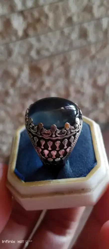 Batu Bunglon berubah warna