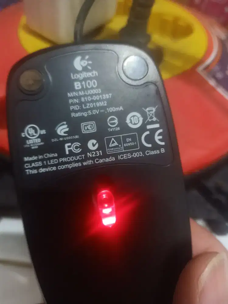 Mouse kabel merk Logitech