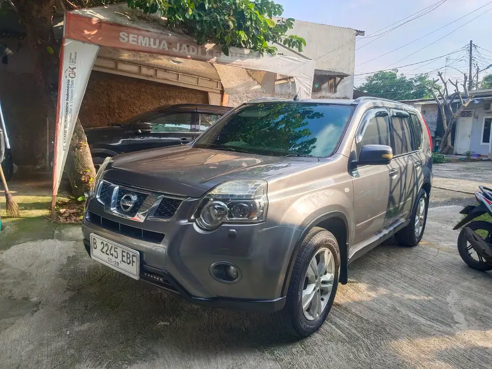 Nissan X-Trail 2012 Bensin