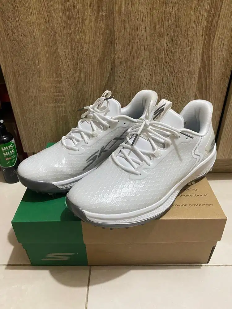 Sepatu Golf Skechers Slip-ins