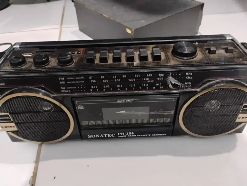 Jual radio tape sonatec nego dikit