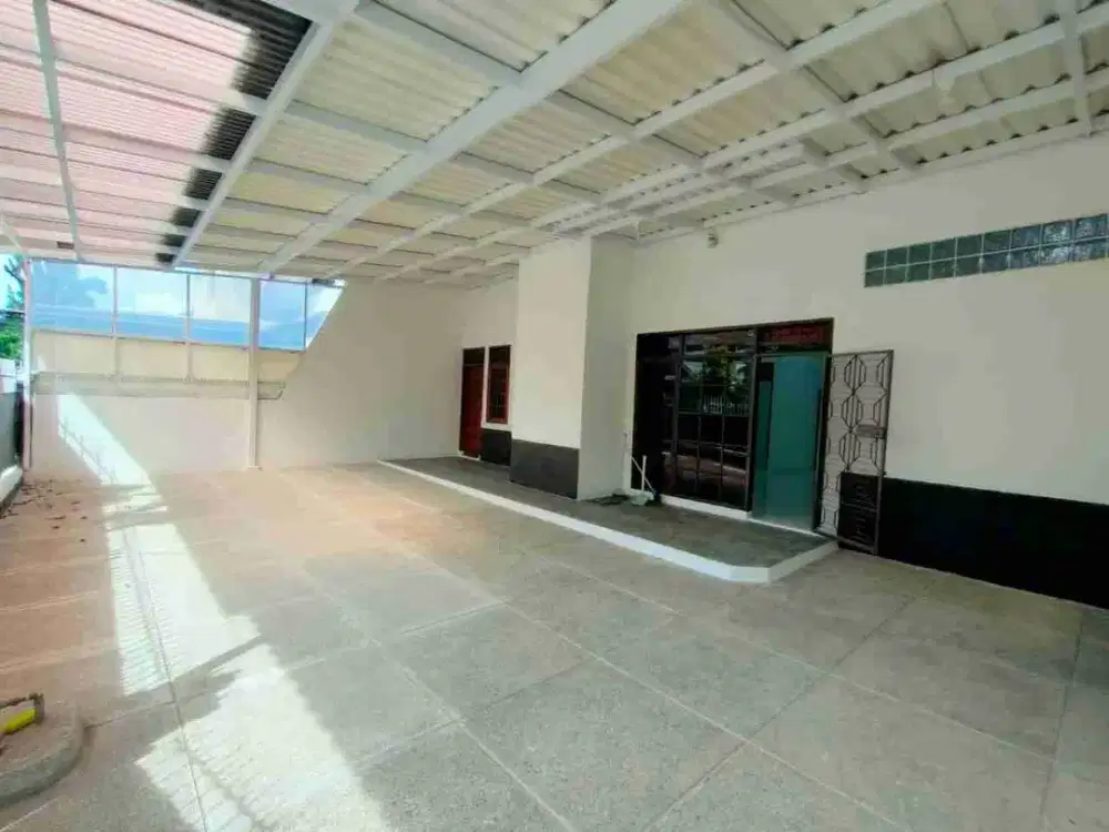 SEWA RUMAH CANTIK TERENOVASI DI BATUNUNGGAL