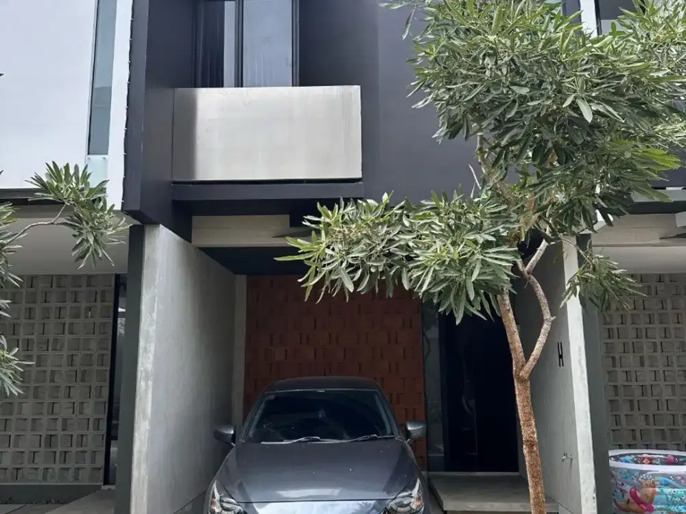 Dijual Rumah Di Jatibening Pondok Gede Bekasi [AKSES 2 MOBIL] Dekat Stasiun LRT Cikunir [AR157]