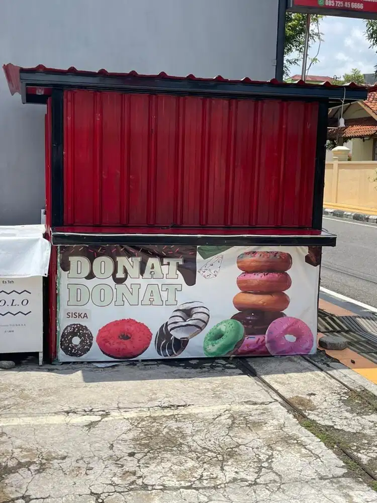 both kontainer jualan