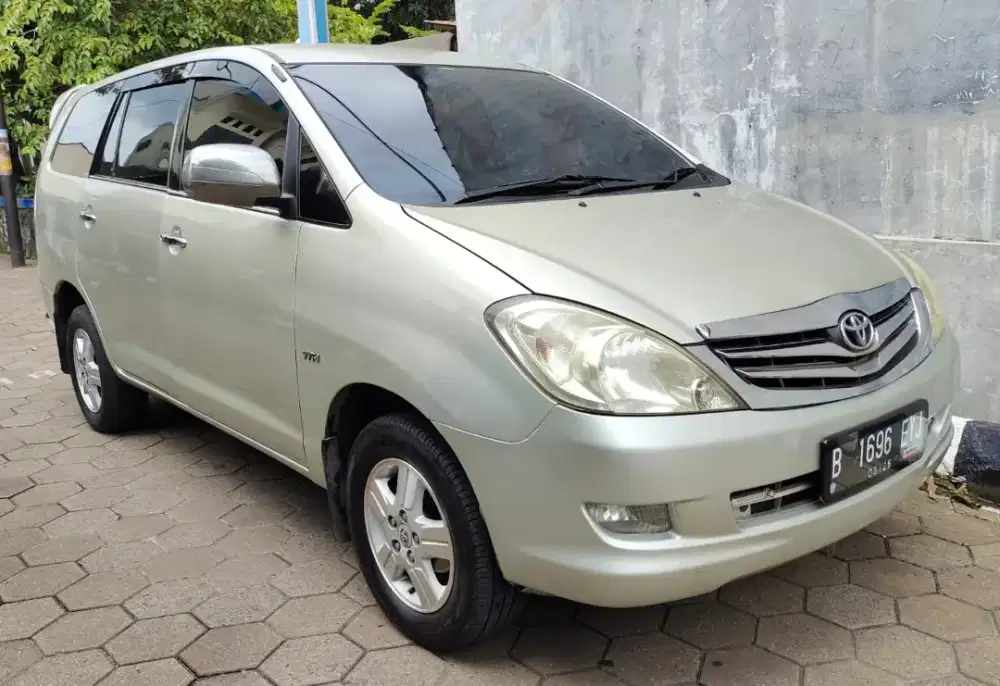 Innova g at 2005