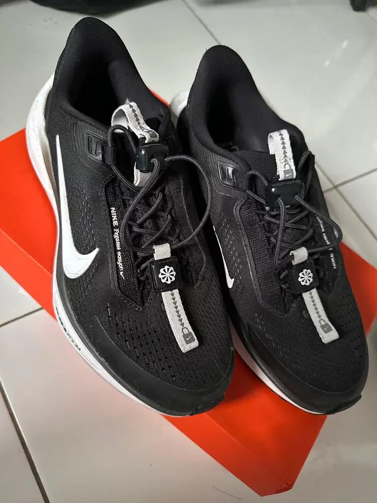 NIKE RUNNING W PEGASUS EASYON SIZE 39