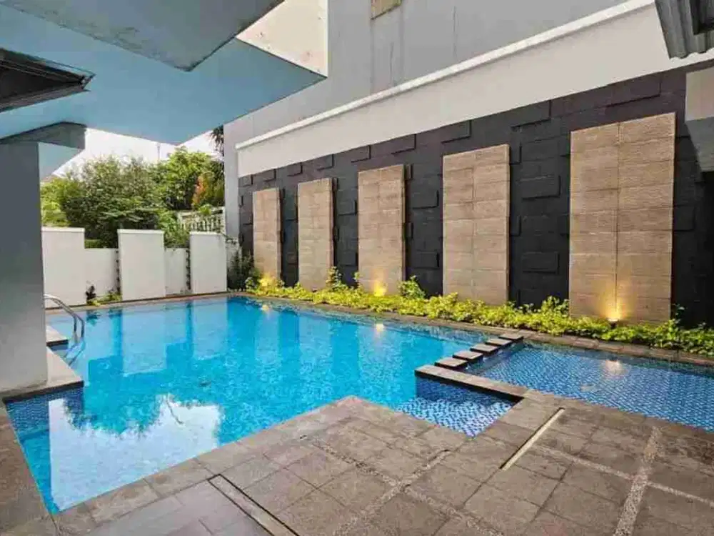 di jual rumah mewah cantik  & produktif di kotawisata