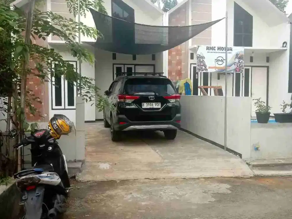 rumah dalam komplek 3menit ke stasiun kereta