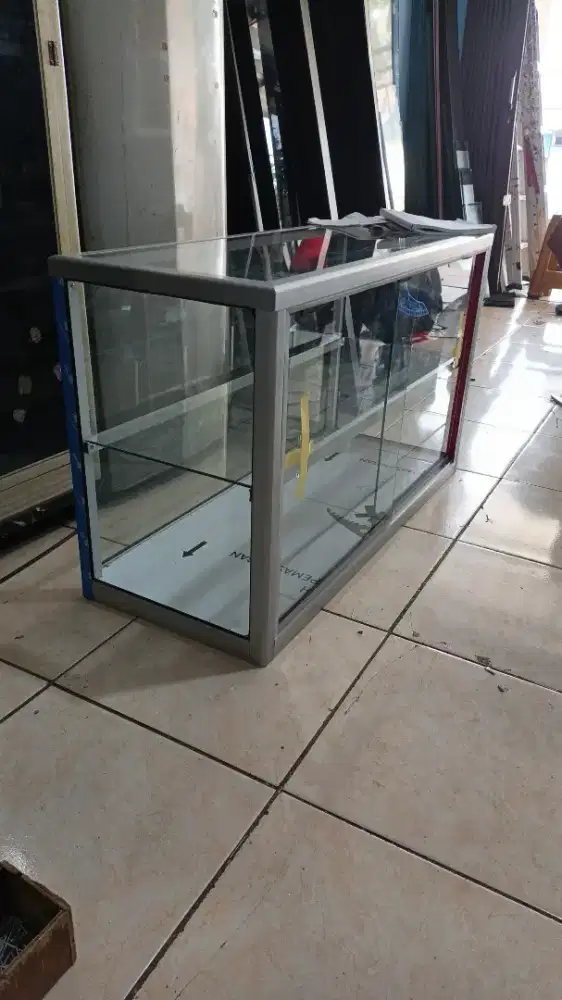 Etalase pecel lele UK 75cm