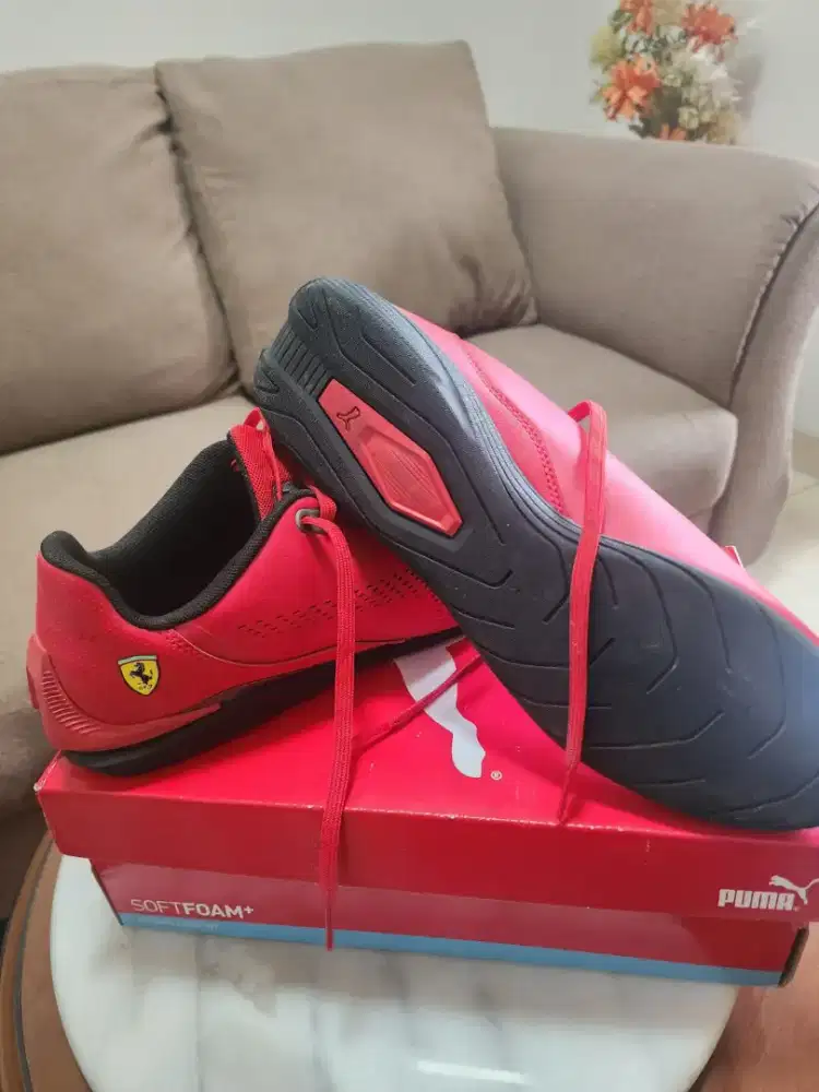 Sepatu ferrari drift cat decima