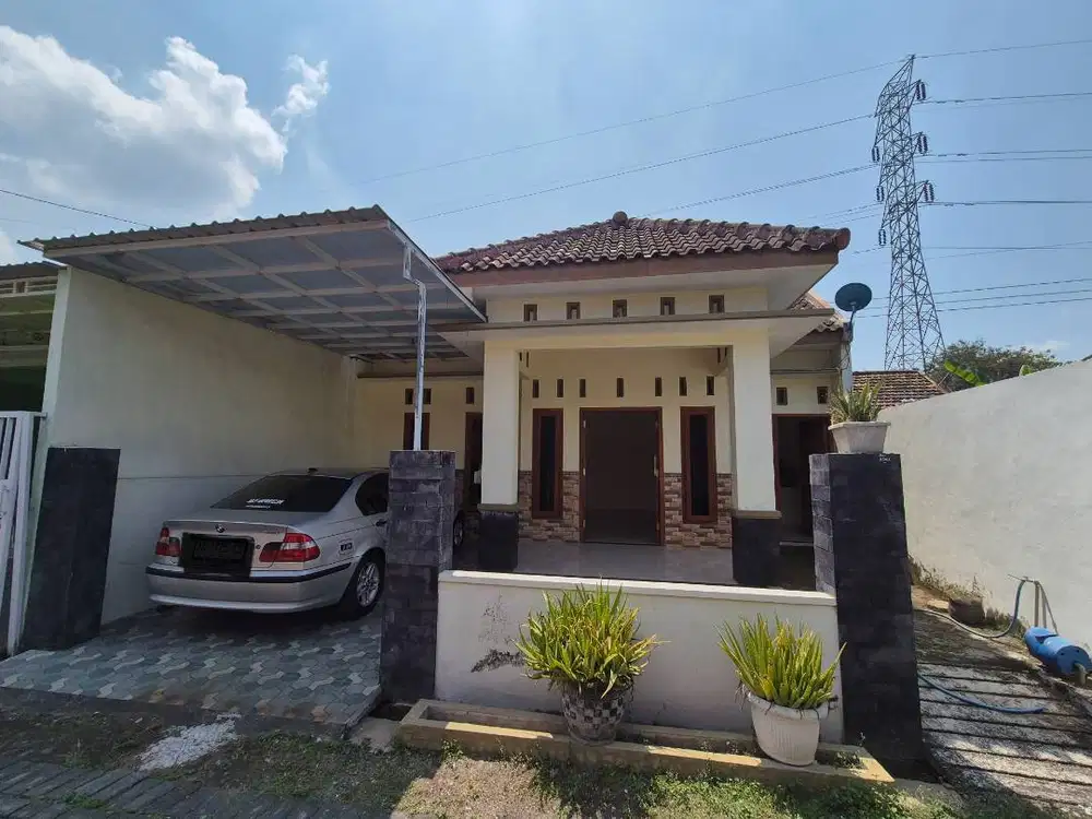 Dijual Rumah Terawat Siap Huni