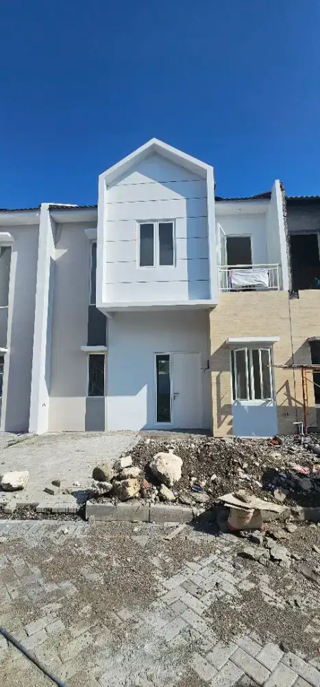 Disewakan Rumah baru gress baru serah terima