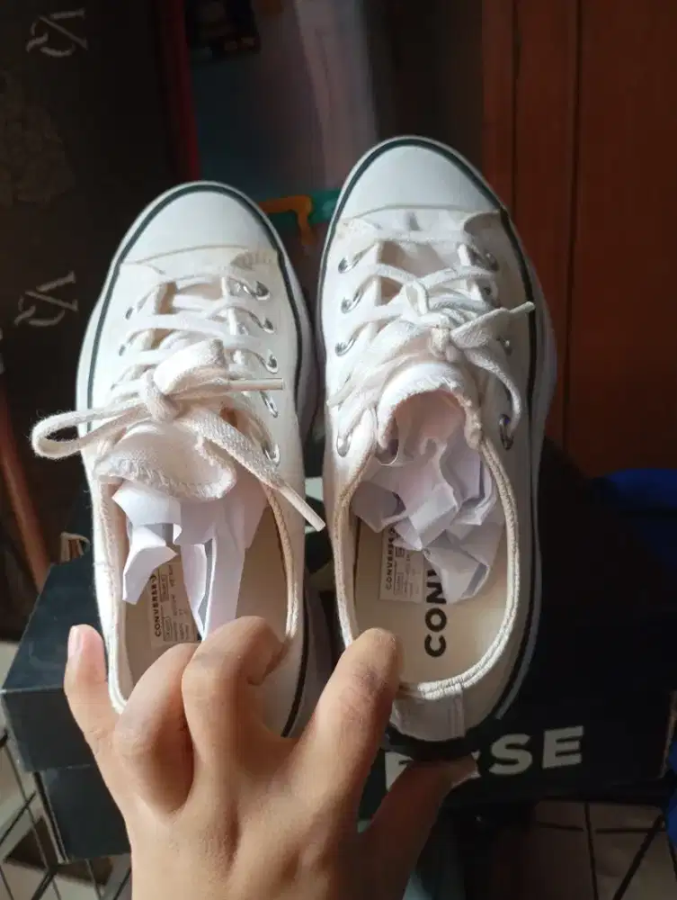 Dijual Sepatu Converse