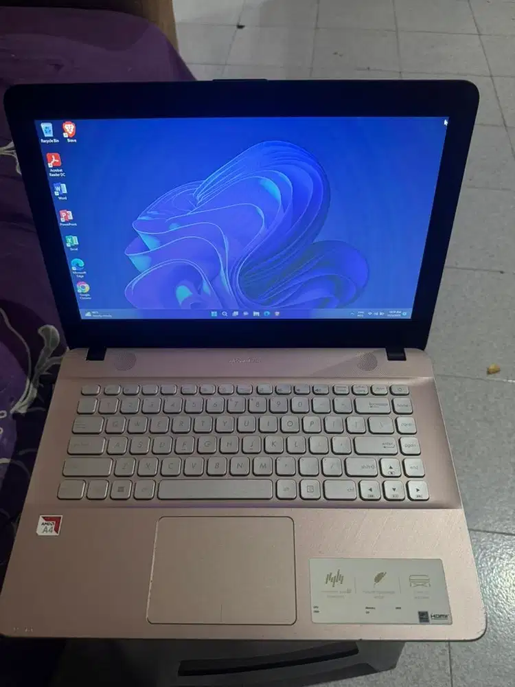 Laptop asus X441B sudah upgrade ke ssd