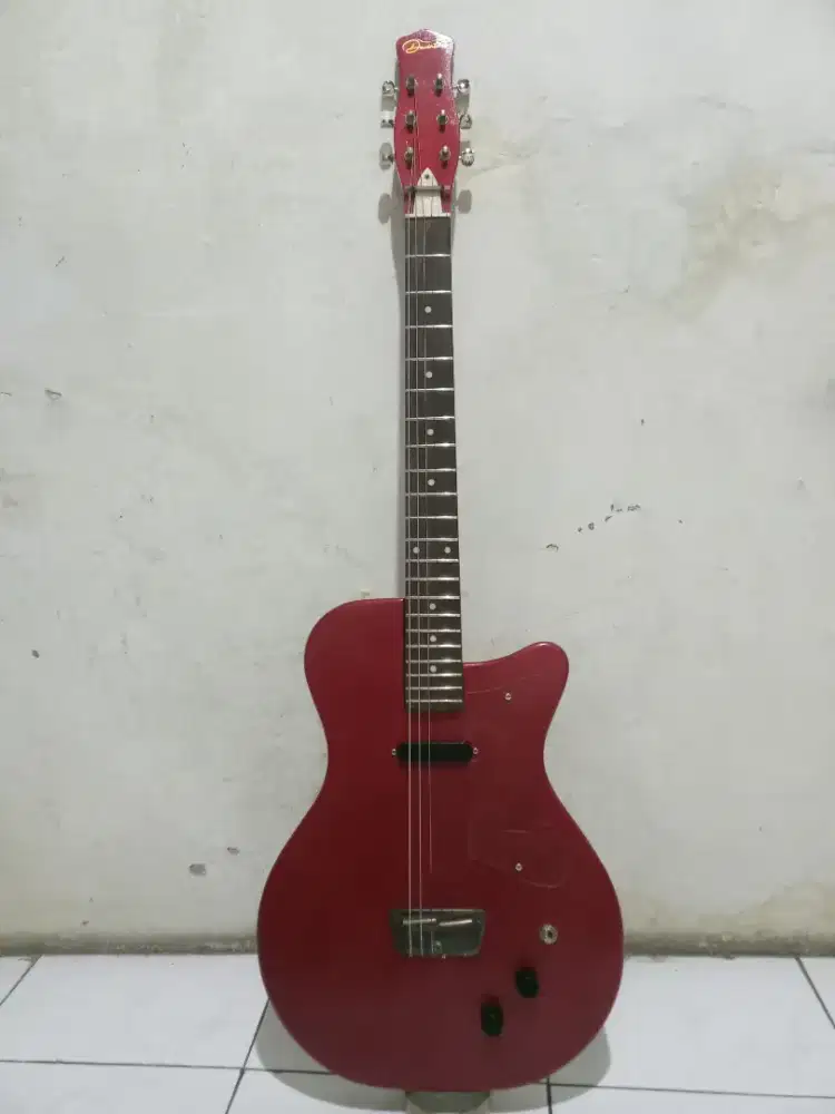 Gitar semi holow
