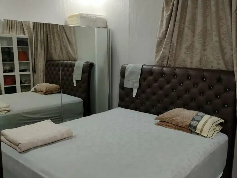 DIJUAL RUMAH MEWAH 2 LT BAGUS HARGA MURAH THE BREEZE SENTUL CITY SSR771